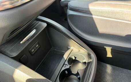 Mercedes-Benz V-Класс, 2024 год, 17 200 000 рублей, 26 фотография