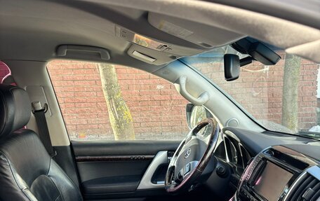 Toyota Land Cruiser 200, 2012 год, 3 500 000 рублей, 3 фотография