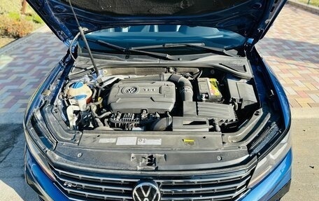 Volkswagen Passat B8 рестайлинг, 2017 год, 1 800 000 рублей, 9 фотография