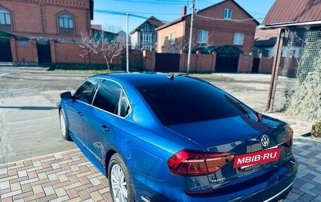 Volkswagen Passat B8 рестайлинг, 2017 год, 1 800 000 рублей, 5 фотография