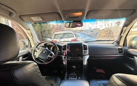 Toyota Land Cruiser 200, 2012 год, 3 500 000 рублей, 5 фотография