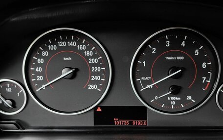 BMW 3 серия, 2018 год, 2 900 000 рублей, 12 фотография