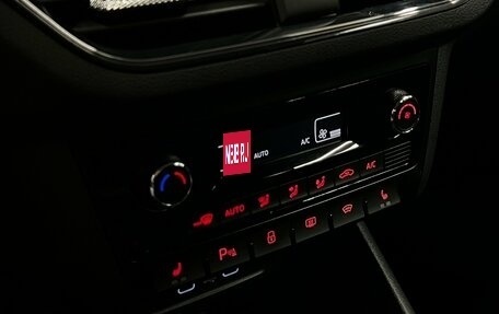 Volkswagen Polo VI (EU Market), 2021 год, 1 967 000 рублей, 19 фотография