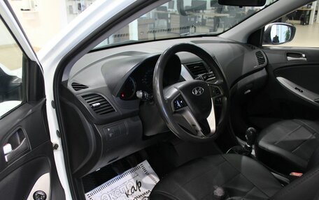 Hyundai Solaris II рестайлинг, 2016 год, 580 000 рублей, 9 фотография