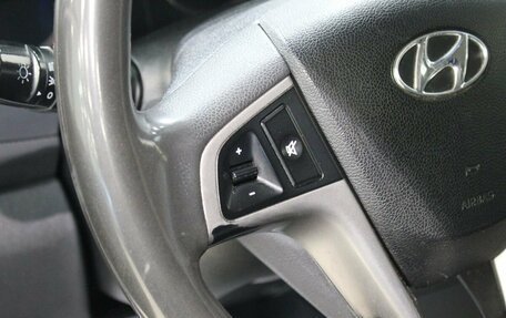 Hyundai Solaris II рестайлинг, 2016 год, 580 000 рублей, 13 фотография