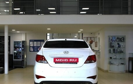 Hyundai Solaris II рестайлинг, 2016 год, 580 000 рублей, 6 фотография