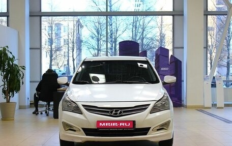 Hyundai Solaris II рестайлинг, 2016 год, 580 000 рублей, 2 фотография
