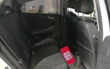 Hyundai Solaris II рестайлинг, 2016 год, 580 000 рублей, 17 фотография