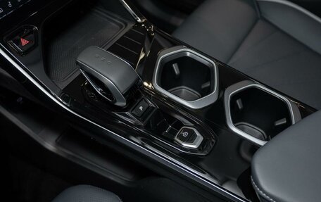 Geely Atlas, 2025 год, 3 768 649 рублей, 10 фотография