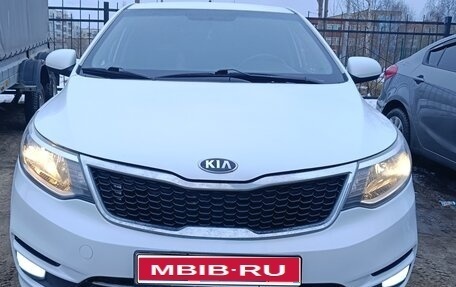 KIA Rio III рестайлинг, 2017 год, 1 050 000 рублей, 1 фотография