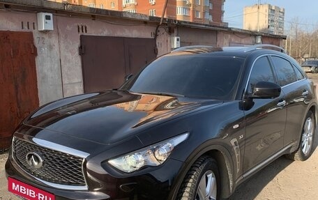 Infiniti QX70, 2017 год, 3 499 000 рублей, 3 фотография
