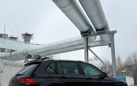 Volkswagen Tiguan II, 2018 год, 2 620 000 рублей, 11 фотография