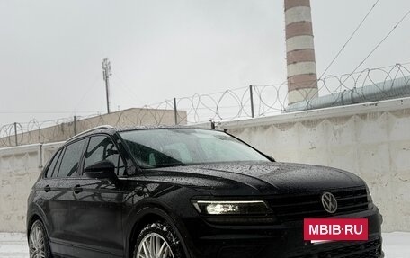 Volkswagen Tiguan II, 2018 год, 2 620 000 рублей, 10 фотография