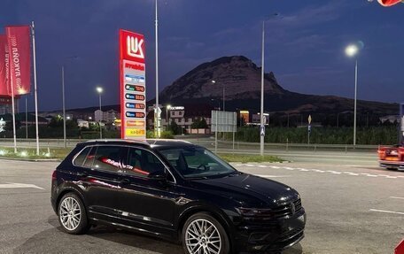 Volkswagen Tiguan II, 2018 год, 2 620 000 рублей, 20 фотография