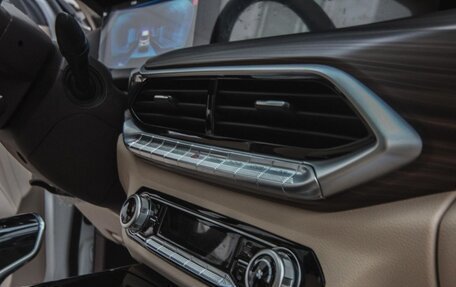 FAW Bestune T77, 2024 год, 2 099 000 рублей, 13 фотография