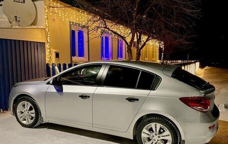 Chevrolet Cruze II, 2012 год, 850 000 рублей, 4 фотография