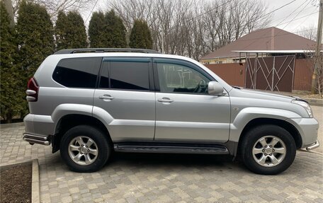 Toyota Land Cruiser Prado 120 рестайлинг, 2007 год, 2 450 000 рублей, 8 фотография