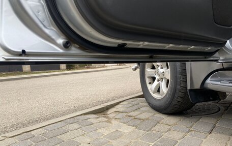 Toyota Land Cruiser Prado 120 рестайлинг, 2007 год, 2 450 000 рублей, 19 фотография