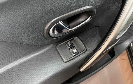 Renault Logan II, 2017 год, 745 000 рублей, 16 фотография