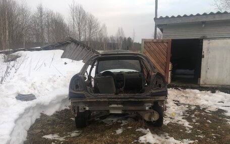 Mitsubishi Carisma I, 1998 год, 20 000 рублей, 8 фотография