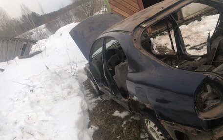 Mitsubishi Carisma I, 1998 год, 20 000 рублей, 7 фотография