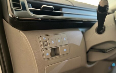 Hyundai Staria, 2025 год, 7 597 000 рублей, 12 фотография