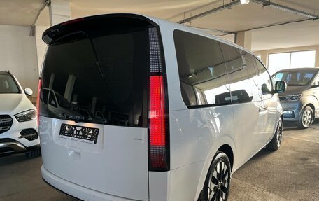 Hyundai Staria, 2025 год, 7 597 000 рублей, 9 фотография