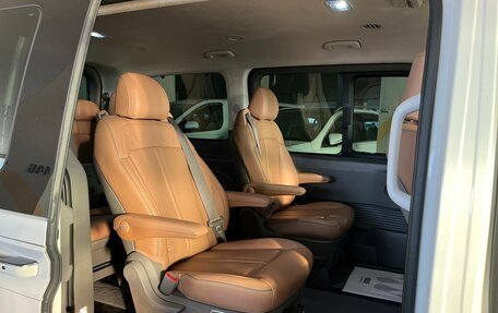 Hyundai Staria, 2025 год, 7 597 000 рублей, 27 фотография