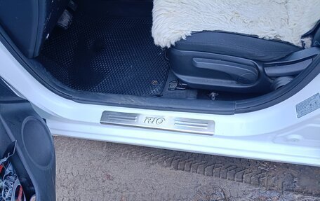 KIA Rio III рестайлинг, 2017 год, 1 050 000 рублей, 6 фотография