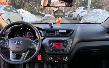 KIA Rio III рестайлинг, 2012 год, 950 000 рублей, 12 фотография