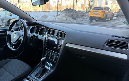 Volkswagen Golf VII, 2018 год, 1 800 000 рублей, 22 фотография