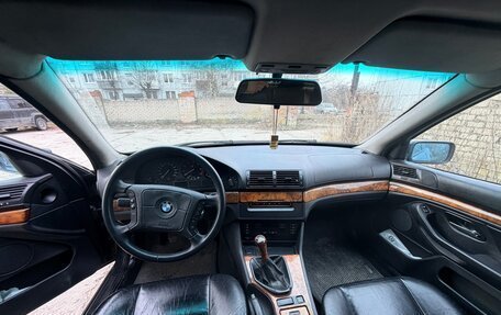 BMW 5 серия, 1997 год, 300 000 рублей, 6 фотография