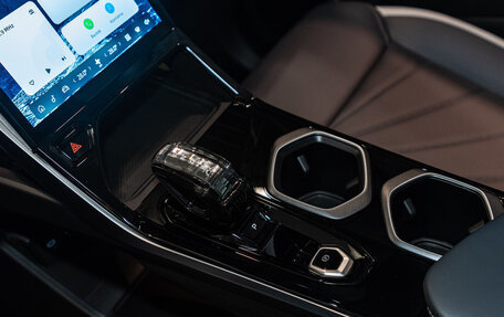 Geely Atlas, 2025 год, 3 760 990 рублей, 12 фотография