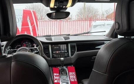 Porsche Macan I рестайлинг, 2017 год, 4 500 000 рублей, 11 фотография