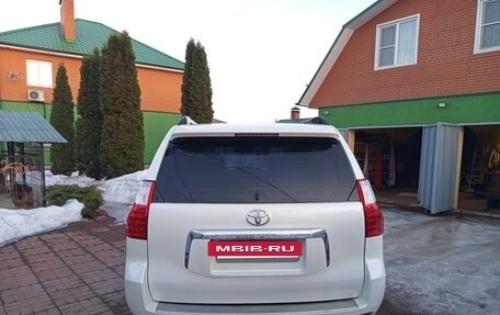 Toyota Land Cruiser Prado 150 рестайлинг 2, 2012 год, 3 100 000 рублей, 4 фотография