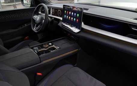 Volkswagen Teramont, 2025 год, 6 300 000 рублей, 14 фотография