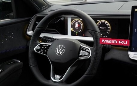 Volkswagen Teramont, 2025 год, 6 300 000 рублей, 30 фотография