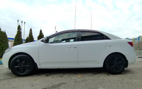 KIA Cerato III, 2011 год, 700 000 рублей, 3 фотография