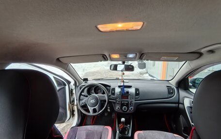 KIA Cerato III, 2011 год, 700 000 рублей, 14 фотография