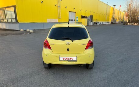 Toyota Yaris III рестайлинг, 2009 год, 365 000 рублей, 9 фотография
