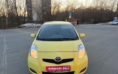 Toyota Yaris III рестайлинг, 2009 год, 365 000 рублей, 15 фотография
