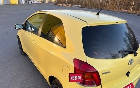 Toyota Yaris III рестайлинг, 2009 год, 365 000 рублей, 14 фотография