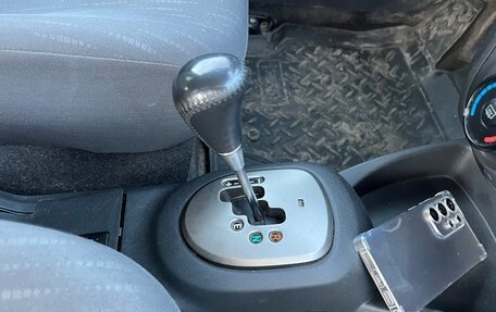 Toyota Yaris III рестайлинг, 2009 год, 365 000 рублей, 25 фотография