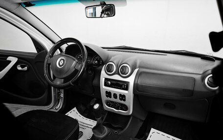 Renault Sandero I, 2013 год, 895 000 рублей, 8 фотография