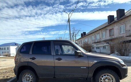 Chevrolet Niva I рестайлинг, 2012 год, 450 000 рублей, 3 фотография