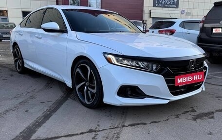 Honda Accord IX рестайлинг, 2020 год, 2 400 000 рублей, 16 фотография