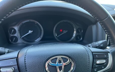 Toyota Land Cruiser 200, 2019 год, 9 490 000 рублей, 13 фотография