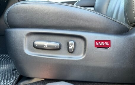 Toyota Land Cruiser 200, 2019 год, 9 490 000 рублей, 9 фотография