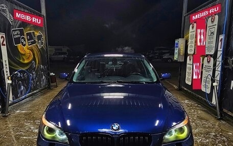 BMW 5 серия, 2005 год, 950 000 рублей, 1 фотография