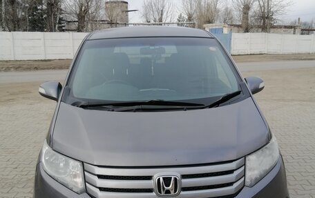 Honda Freed I, 2013 год, 1 250 000 рублей, 1 фотография